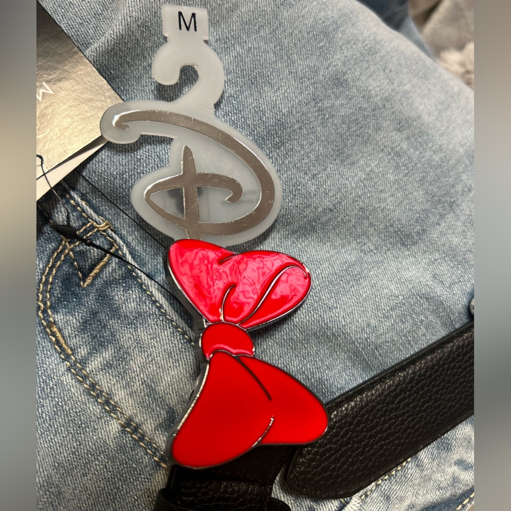 Disney Minnie Mouse Red Bow Belt